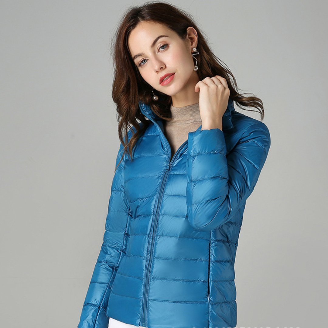 Lightweight jacket for women