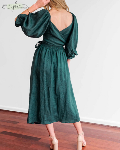 Bella™ | French-style dress with ruffled sleeves