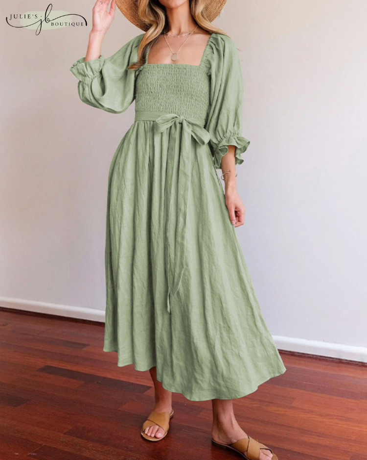 Bella™ | French-style dress with ruffled sleeves