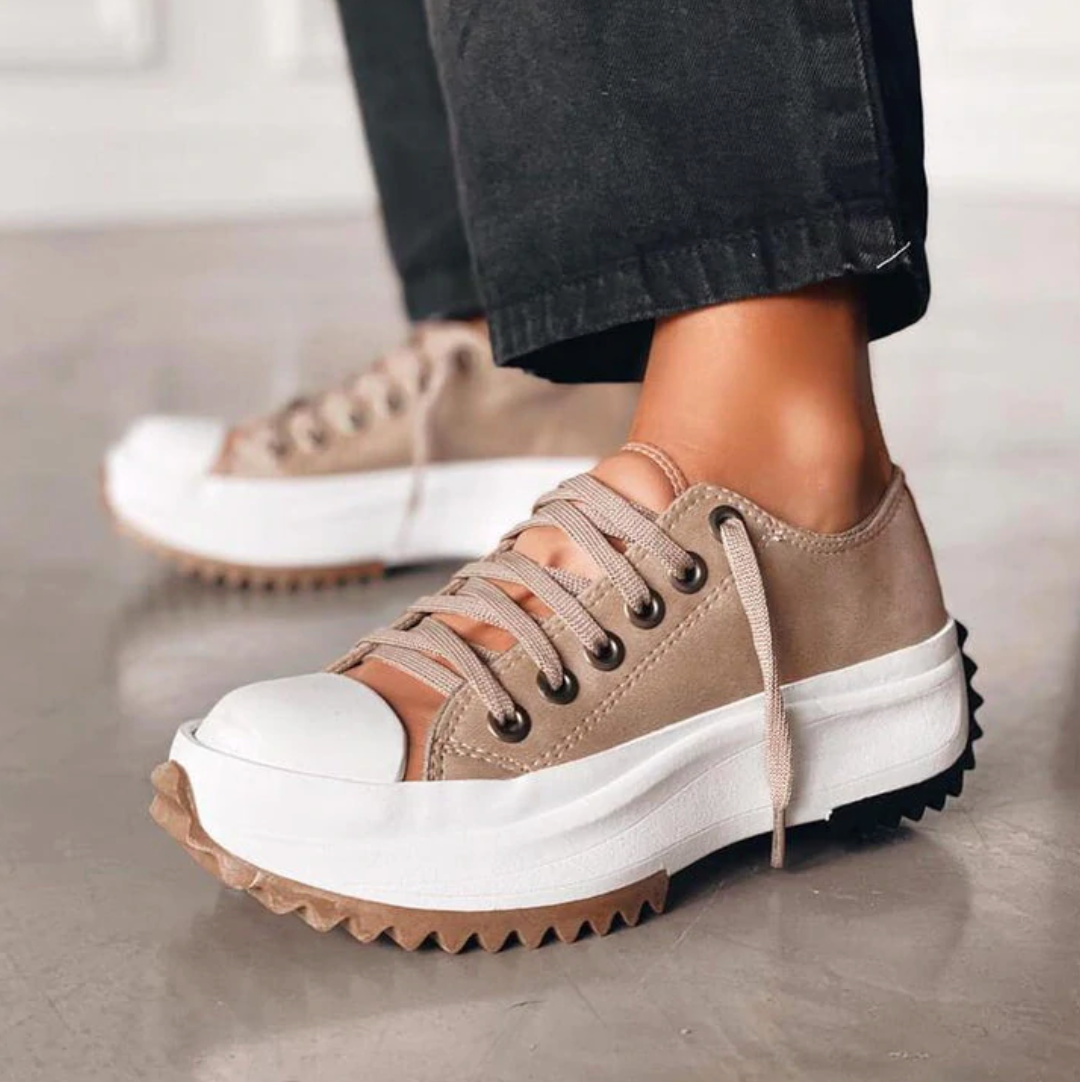 Serena Plateau Sneaker